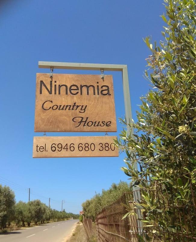 Ninemia Country House Vromonérion المظهر الخارجي الصورة
